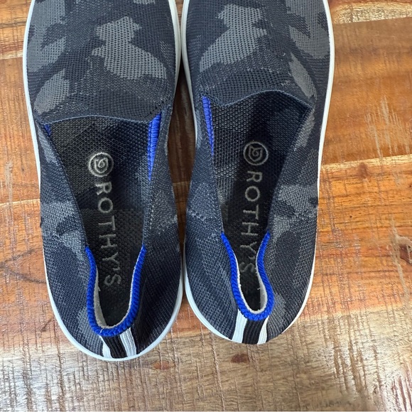 Rothy's Black Camo Women's Sneakers, Size 7 - Picture 4 of 5